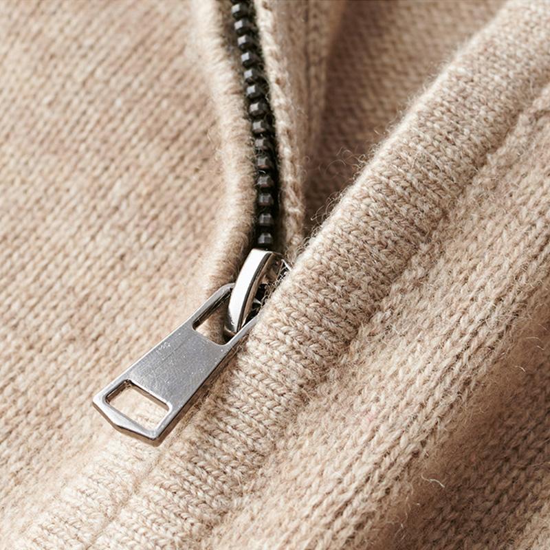Riven™ | The Perfect Zip-Up Sweater for Winter Style and Comfort