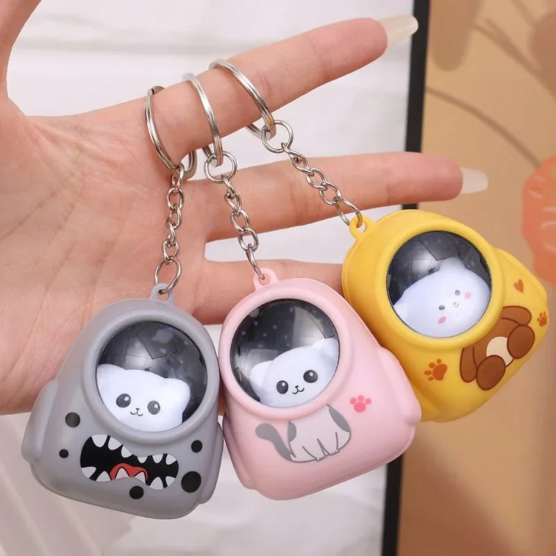 Cute Cat Mini Keychain Flashlight – Light Up Your Day with Adorable Charm!