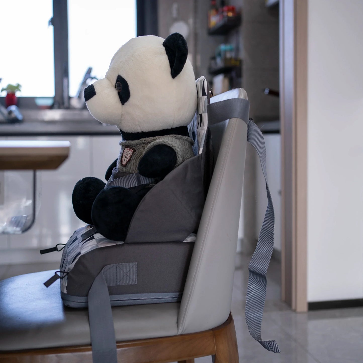 Toddler Booster Seat Pad with Safety Belt – Lightweight & Portable